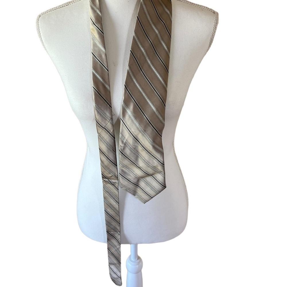NEW Calvin Klein Gold and Silver Striped Silk‎ Necktie